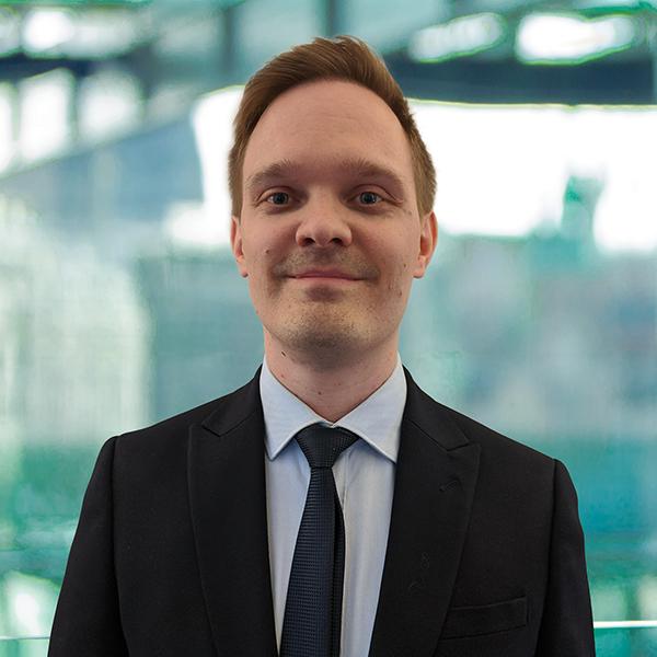 Successful training contract applications picture